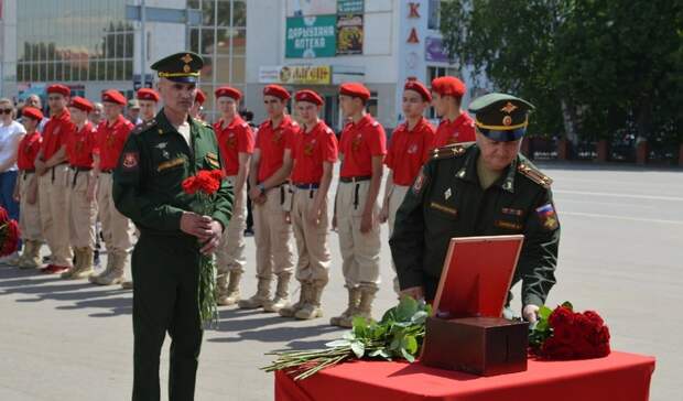 В Башкирии прошла церемония прощания с погибшим в спецоперации Вадимом Хисматуллиным
