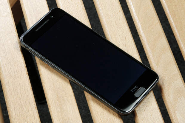 HTC One A9
