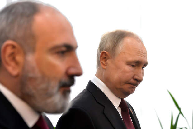 Пашинян поздравил Путина и Мишустина с Днем России