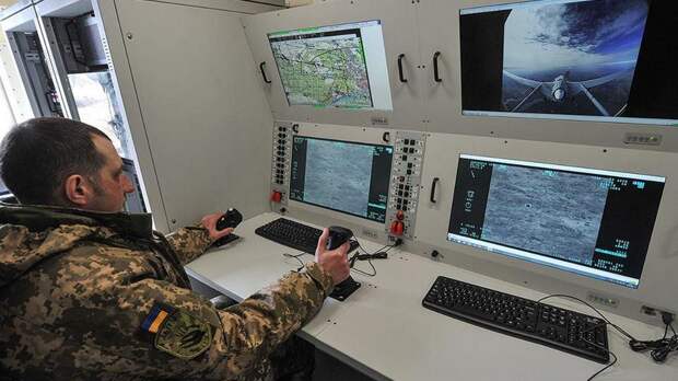 Бющими по России беспилотниками управляют из Польши, – участник СВО