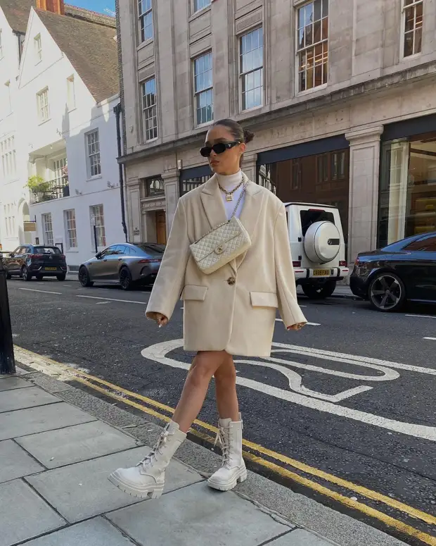 Модные ботинки весна 2022: самые трендовые модели