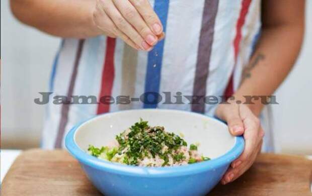 Блины с курицей и креветками по китайски