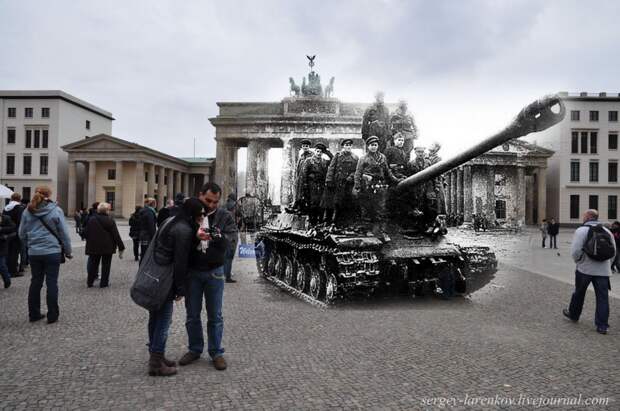 36 Берлин 1945-2010. Танк на Паризер платц..jpg