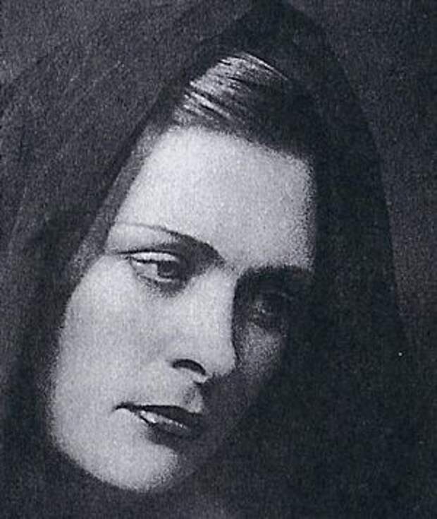 Наталья Андросова (Наталья Александровна Искандер-Романовская)