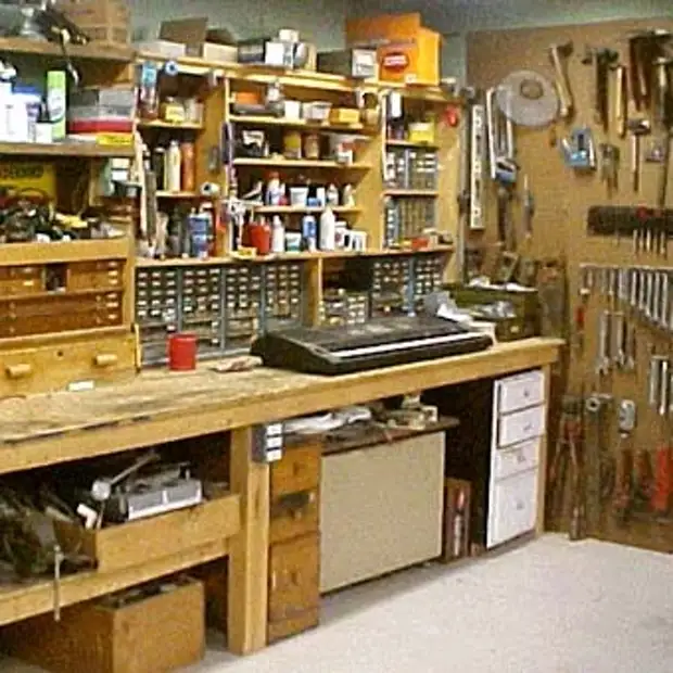Особенности мебели в гараж, правила размещения конструкций