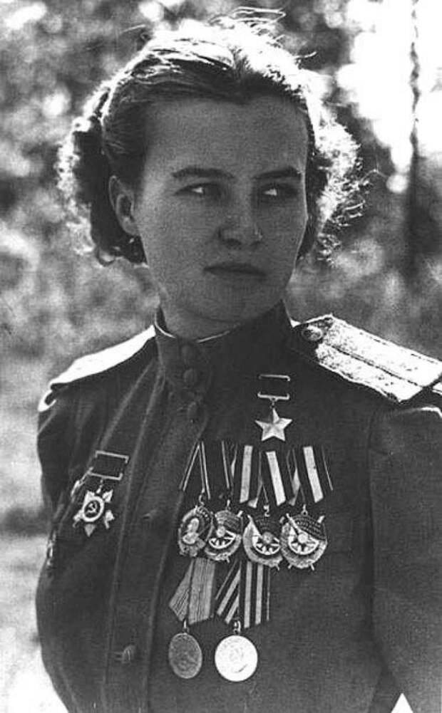 Командир ночного бомбардировочного авиаполка, 1945 год, СССР