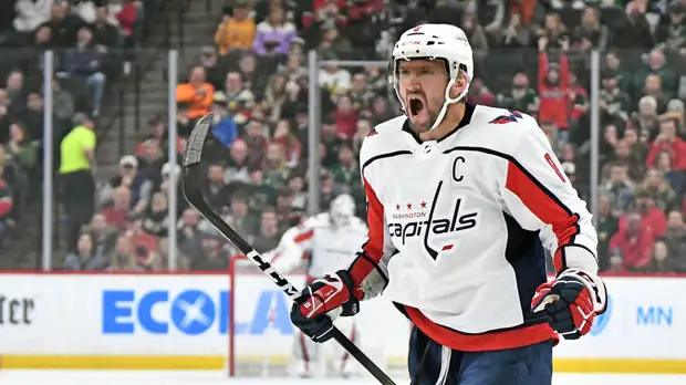 Овечкин рассказал, как получил клюшку в подарок от Гретцки