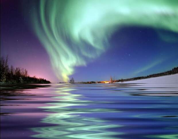 331260-R3L8T8D-1000-2015318221218_Aurora-BorealisBear-Lake-Alaska