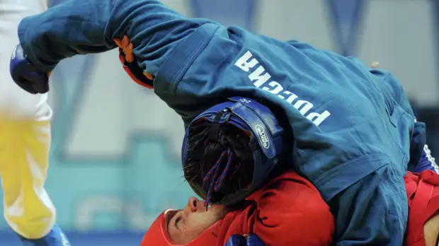 Сборная России по самбо в пятый раз подряд стала победителем Кубка президента