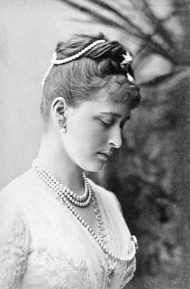 Елизавета Фёдоровна Романова, родная сестра последней российской императрицы, основательница Марфо-Мариинской обители