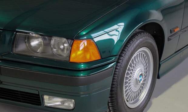Капсула времени: BMW 320i E36 1995-го года с пробегом 410 км авто, еда, история