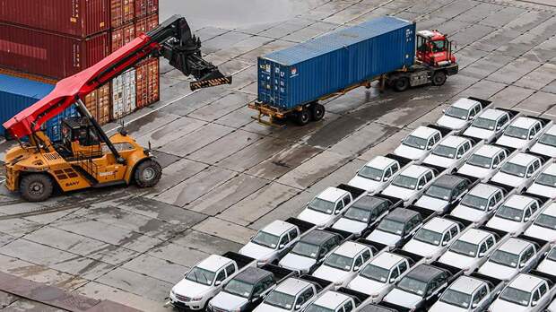 Импорт подержанных автомобилей в Россию стал рекордным за два года