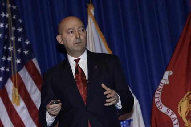 Бывший главком НАТО предупреждает о риске «большой игры» Ирана