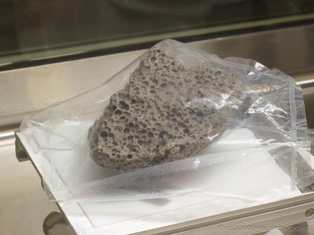Houston. JSC. Lunar Samples Laboratory
