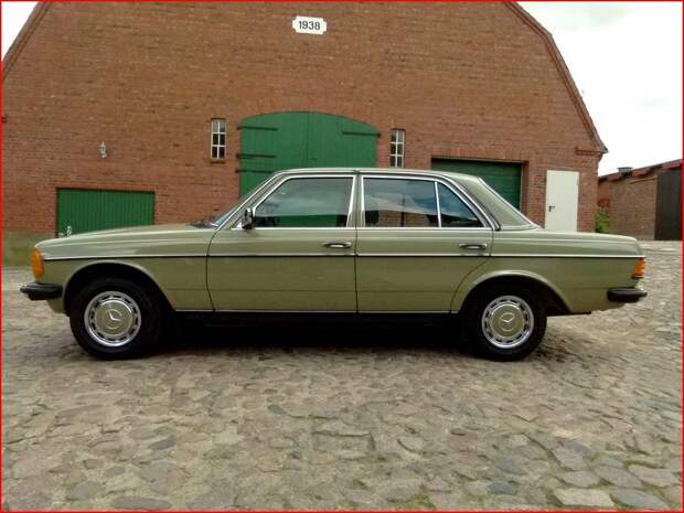 Новенький законсервированный Mercedes-Benz E-class W123 W123, e-class, mercedes, mercedes-benz, олдтаймер