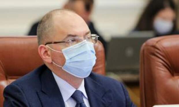 Степанов заявил о производстве двух украинских вакцин и попросил денег
