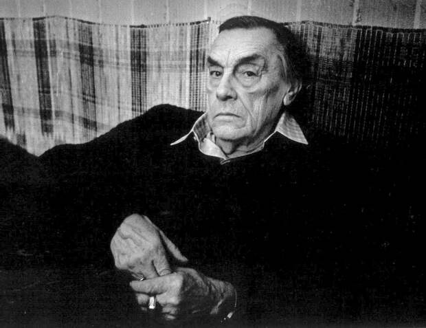 Поэт Арсений Тарковский