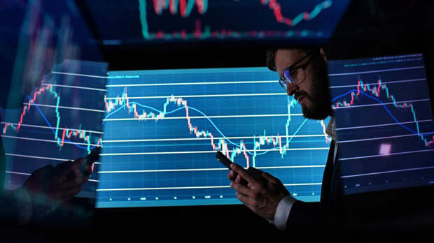 Каждая четвертая богатая компания в России снизила расходы на оплату труда