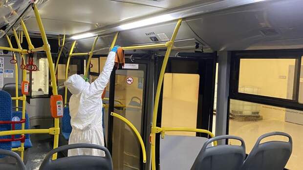 В Петербурге резко увеличился пассажиропоток в автобусах