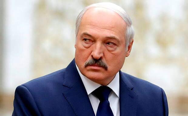 Лукашенко нахально попёр на Мишустина. Но это вам не Медведев... Лукашенко нахально попёр на Мишустина. Но это вам не Медведев...
