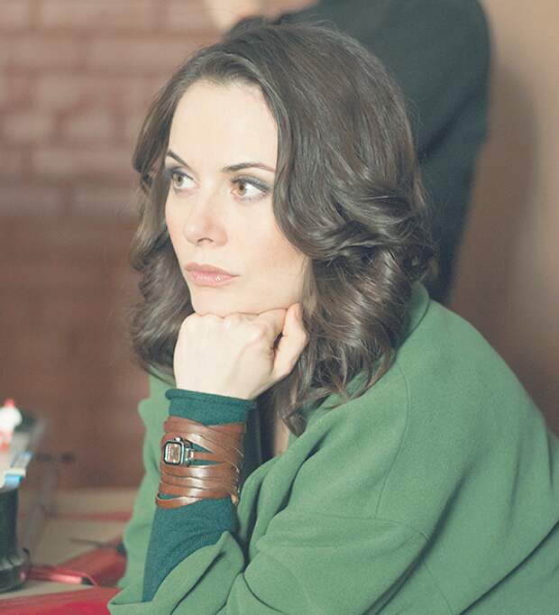 Екатерина Олькина сыграла в сериале девушку с необычными способностями, которые оказываются бесценными в поисках преступников Екатерина Олькина сыграла в сериале девушку с необычными способностями, которые оказываются бесценными в поисках преступников