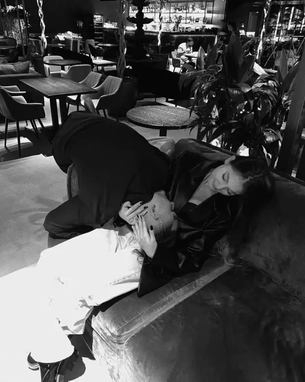 Бывшая жена Моргенштерна и Дина Саева вместе снялись в купальниках