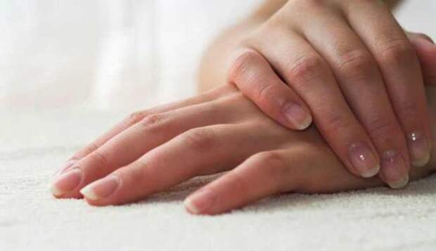 Healthy Nails Tips To Get Hands Always Neat Manicured nails and healthy
