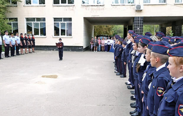 Школе в Донецке присвоили имена погибших на СВО Ивана Коковина и Майкла Глосса