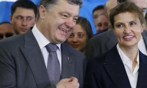 Украинцы почти неделю не видели Порошенко и решили, что он сбежал из страны