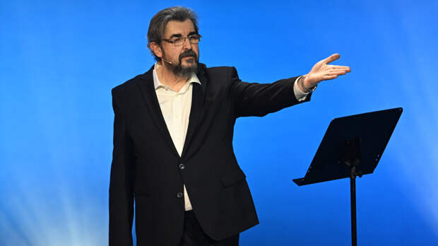 «Поддерживался любовью людей»: Гришковец запомнил Золотовицкого полным сил