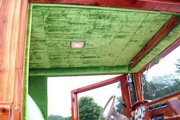 Сборщик мебели собрал и автомобиль! (22 фото)