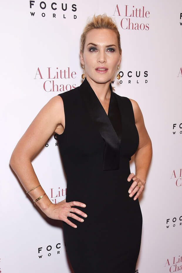 Kate Winslet has revealed she constantly encourages her teenage daughter to love her body, because she grew up with only negative views about her own image.