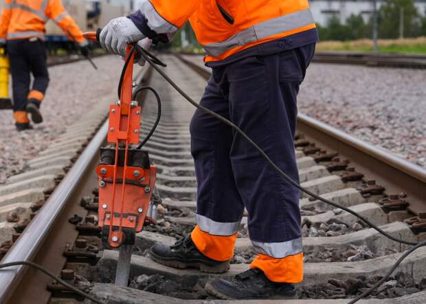 Посол Касаткин: демонтаж железной дороги в Россию разорит Латвию