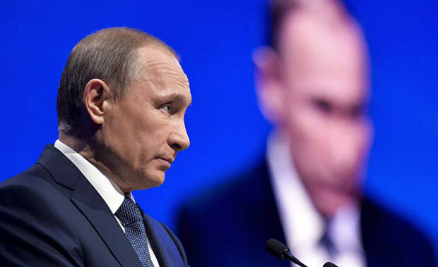 Президент России Владимир Путин на конференции в Ставрополе