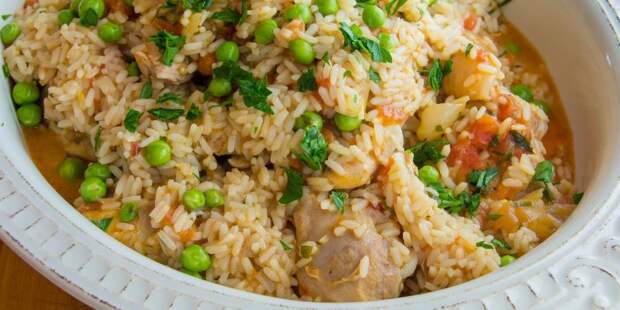 10 рецептов тушёной курицы, которая соберёт за столом всю семью 10 рецептов тушёной курицы, которая соберёт за столом всю семью