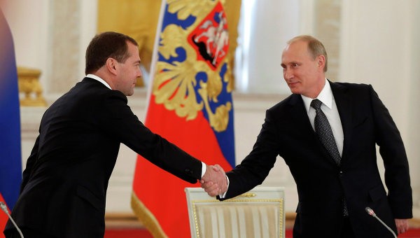 Рейтинги Путина и Медведева остаются на высоких отметках: 86% и 71% Рейтинги Путина и Медведева остаются на высоких отметках: 86% и 71%