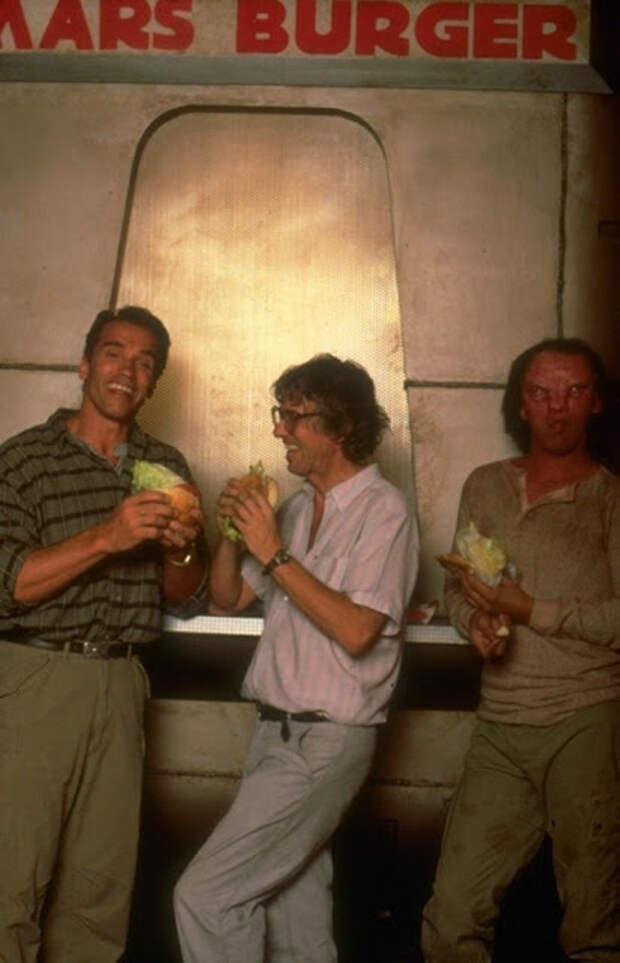 Awesome Behind The Scenes Photos From Old Movies (7)