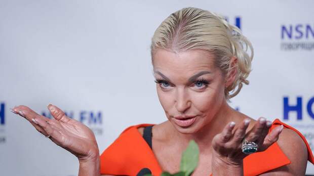 «Есть же дебилы»: Волочкову разгневало падение популярности имени Настя