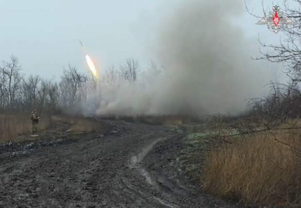 Тульский расчёт «Град» из группировки «Восток» разрушает опорный пункт противник