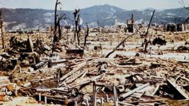 Фото разрушенной Хиросимы из архива войск связи США, сделанное вскоре после взрыва.