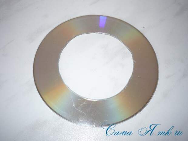 подхваты держатели для штор из CD дисков и шпагата  5