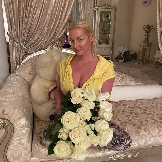 Полиграф подтвердил слова Волочковой про роман с Джимом Керри