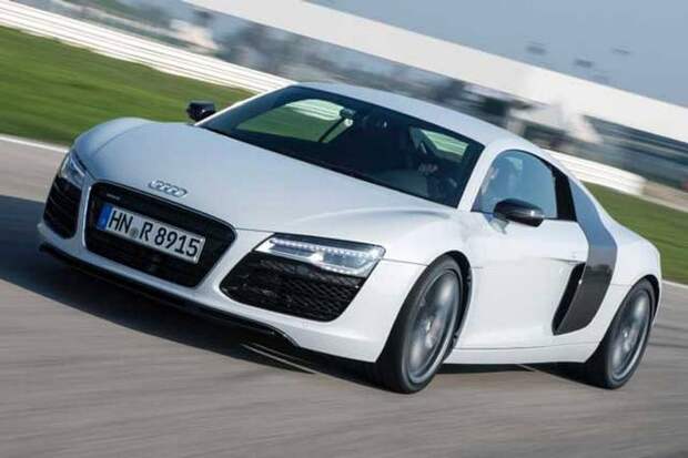 Audi R8. Audi R8.
