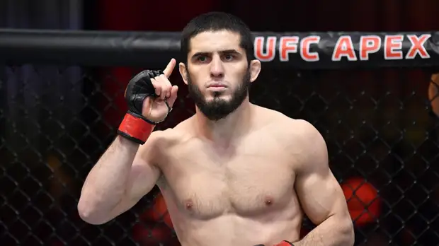 Первое место Махачева и восхождение Бибулатова: рейтинг лучших российских бойцов ММА по дивизионам за апрель 2021 года