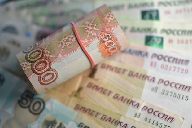 Трудовая подмога: правительство направит более 22 млрд рублей на программу сохранения рабочих мест