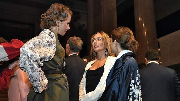 KMO_153928_00245_1_t218_222333