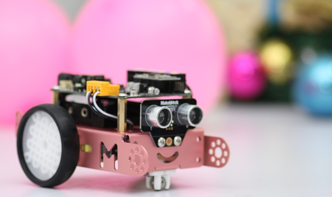 Обучающий робот mBot за $49 (5 фото + видео) Обучающий робот mBot за $49 (5 фото + видео)