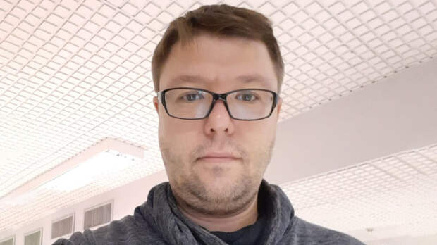 НСН сообщила о смерти звезды сериалов и известного критика Михаила Синтина