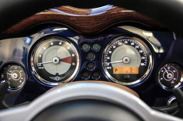 Morgan Aero 8 (12 фото) Morgan Aero 8