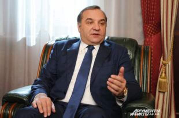 Глава МЧС Владимир Пучков: одна из причин пожаров в Сибири - раздолбайство